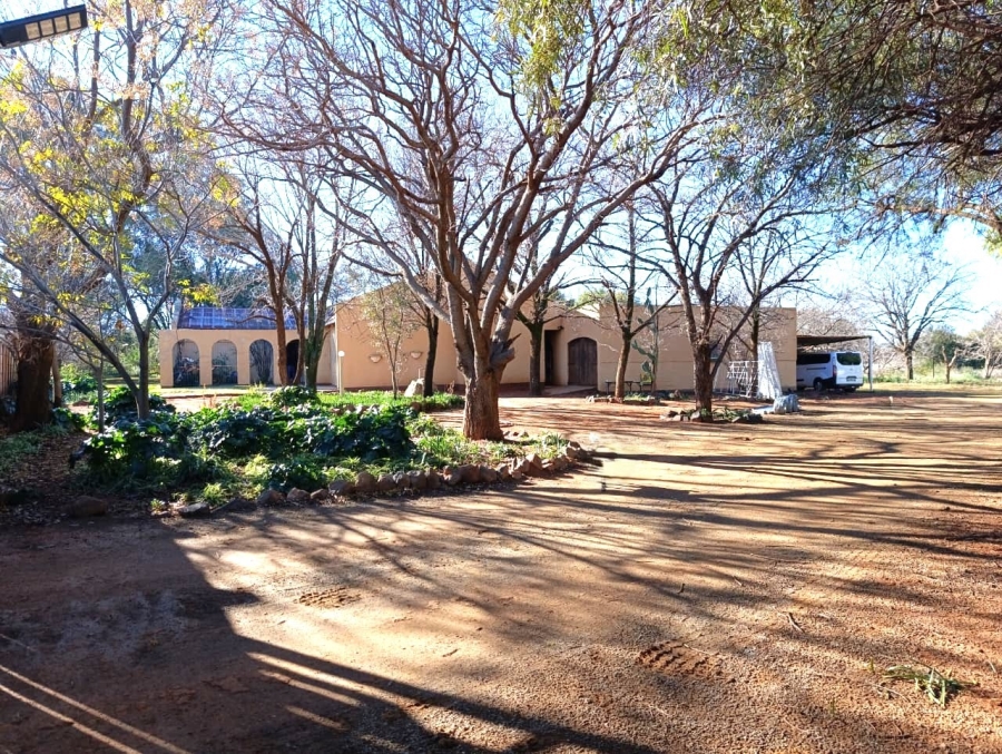 Commercial Property for Sale in Bloemdal Free State